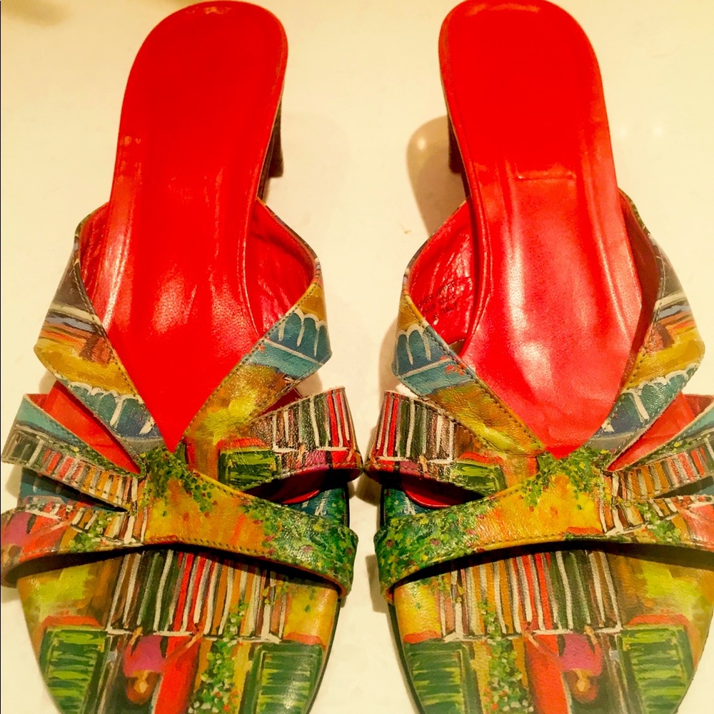 ICON size 7 artistic sandal